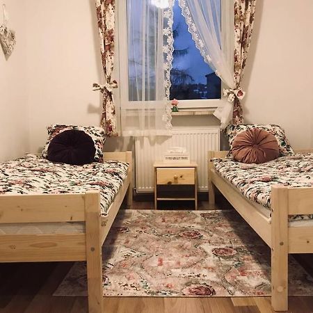 Apartament W Centrum Zakopanego Z Widokiem Na Tatry Exterior photo