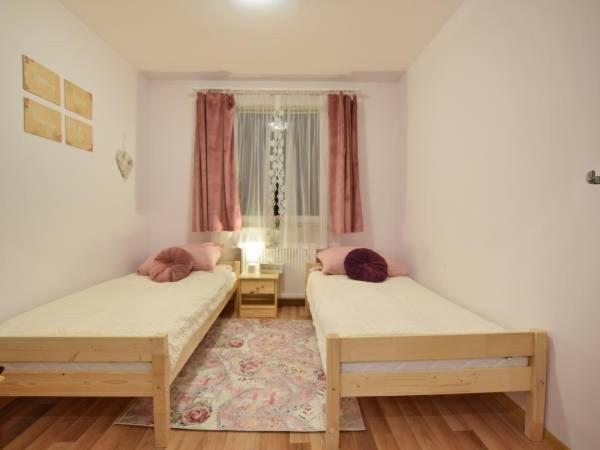 Apartament W Centrum Zakopanego Z Widokiem Na Tatry Exterior photo